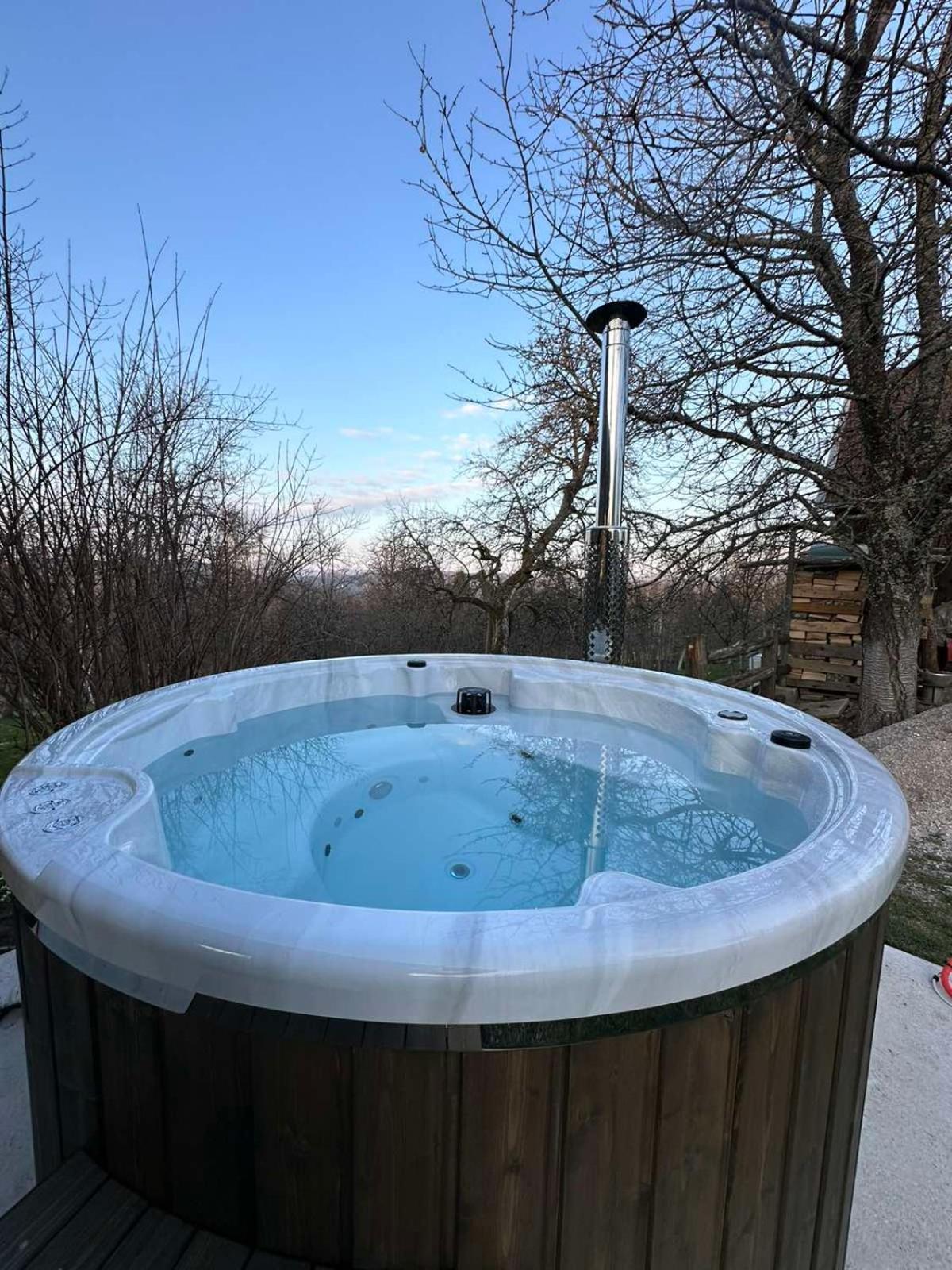Holiday Home "Sleme" With Jacuzzi, Big Garden And Arbor With Fireplace Skrad Zewnętrze zdjęcie