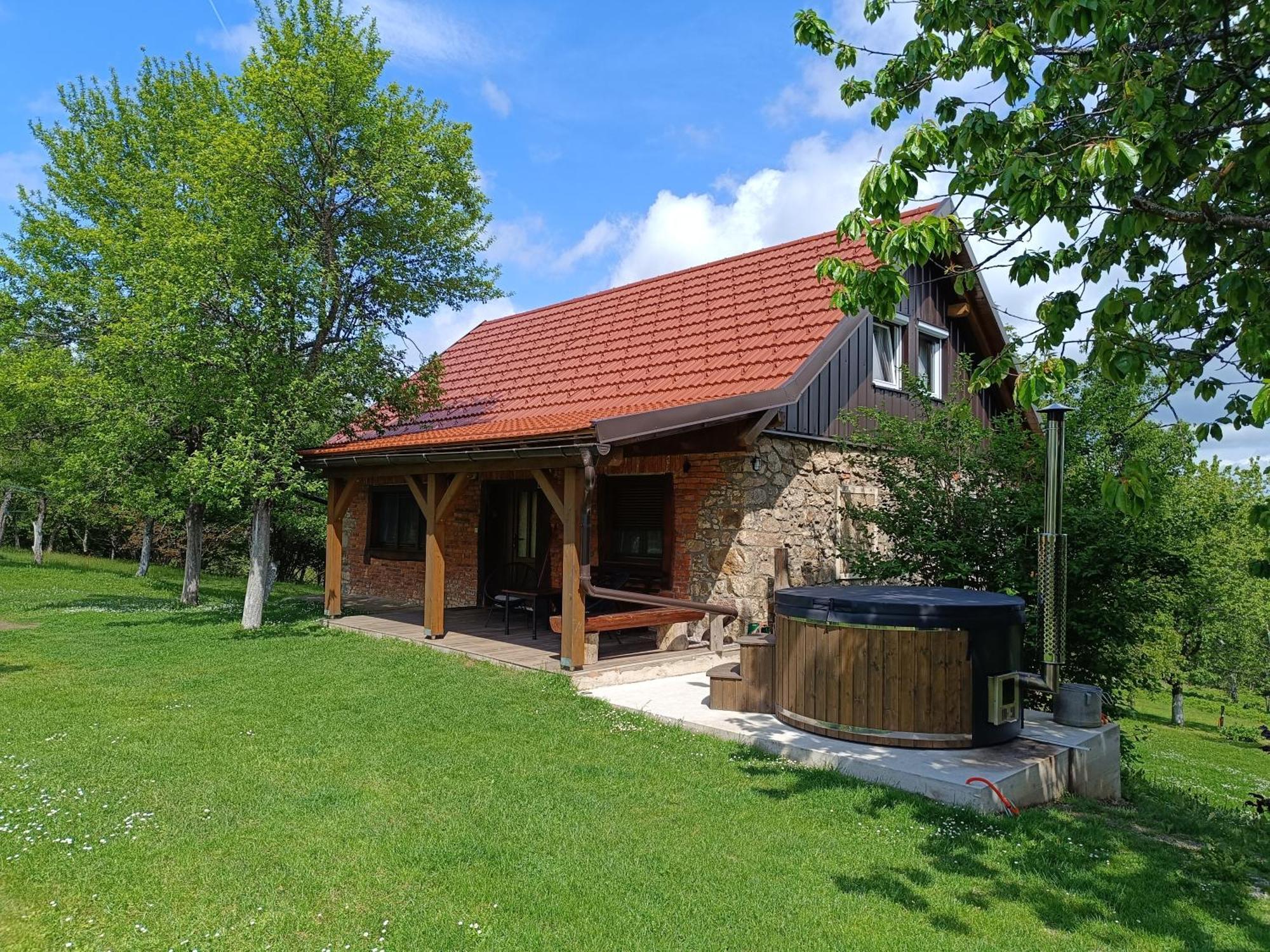 Holiday Home "Sleme" With Jacuzzi, Big Garden And Arbor With Fireplace Skrad Zewnętrze zdjęcie